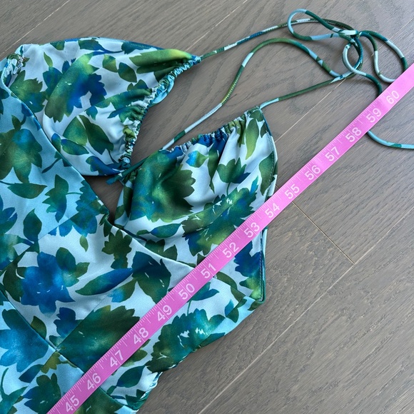 AMUR Edie High Low Tie Neck Gown in Cerulean Blue Lotus Block Print  - SIZE 2 - Picture 15 of 15